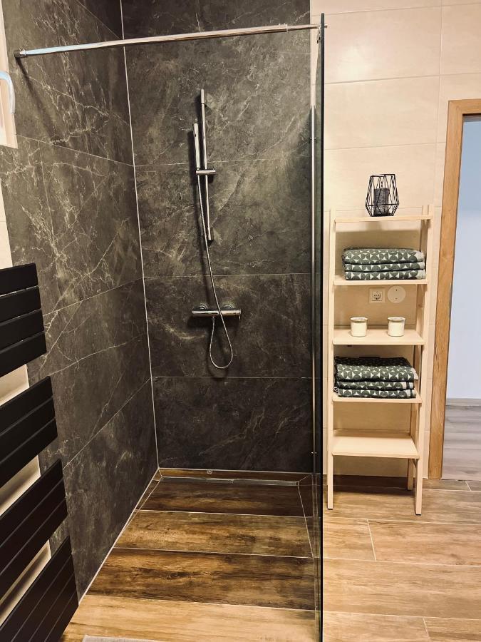 Apartment Country House Zaton Tisina Екстериор снимка